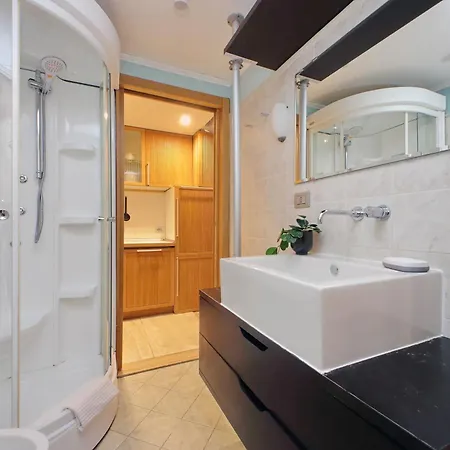 Vatican D'elite Apartment