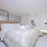 Vatican D'elite Apartment